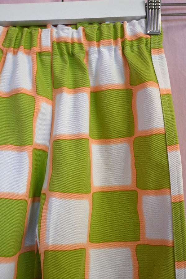 Airbrush Check Kid Pants - Green