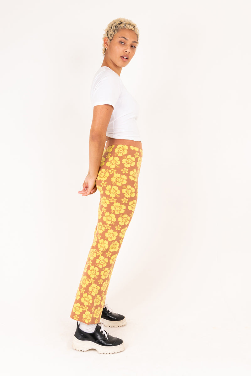Happy Hibiscus Knit Pant - Tan