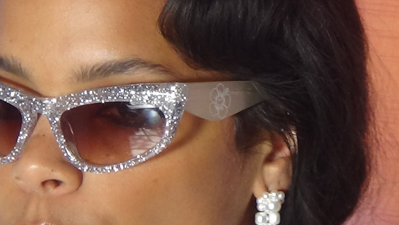 Rendezvous Sunglasses - Clear Sparkle